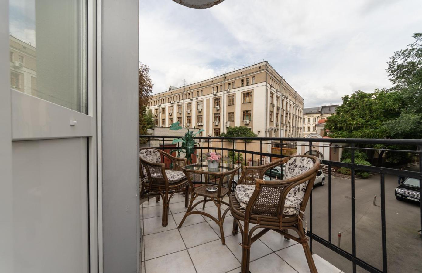 Mini-Hotel Guest Residence Kiev Extérieur photo