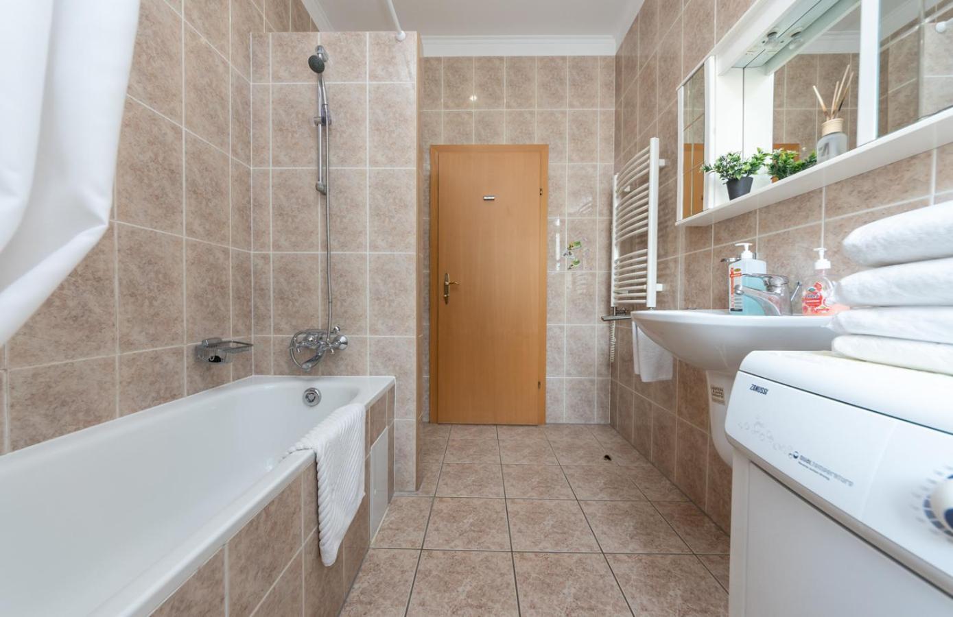 Mini-Hotel Guest Residence Kiev Extérieur photo