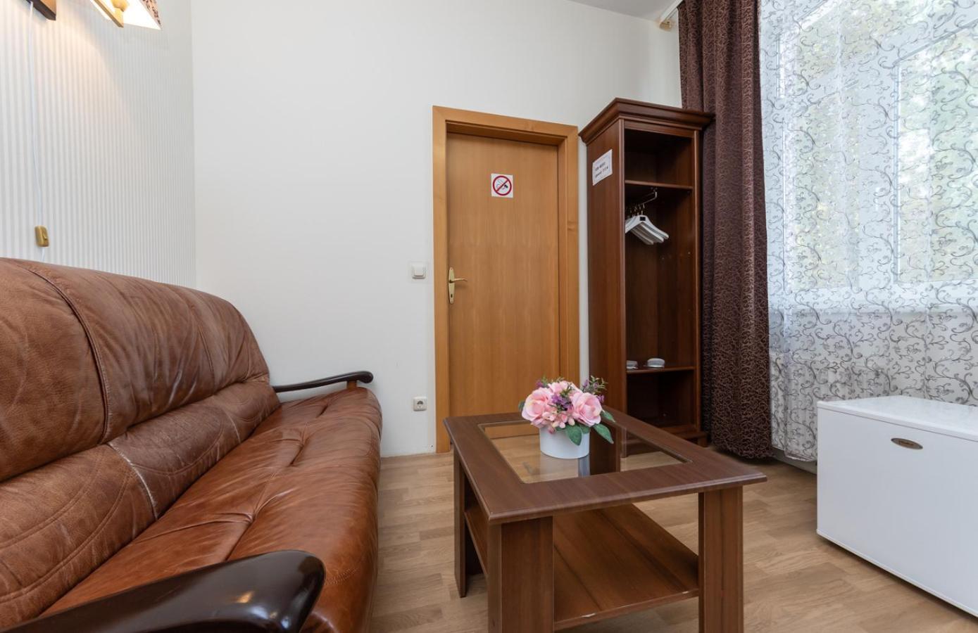 Mini-Hotel Guest Residence Kiev Extérieur photo