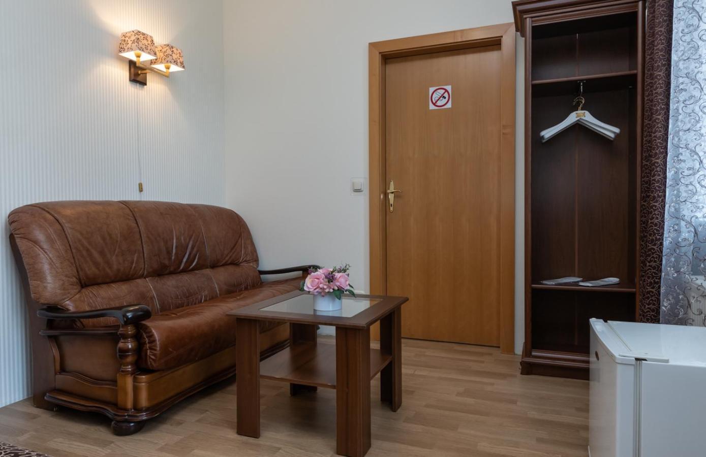 Mini-Hotel Guest Residence Kiev Extérieur photo